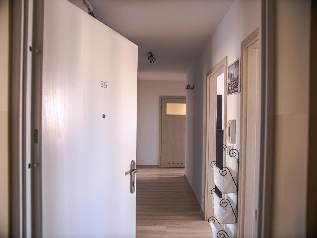Sdh 2 Radzymin Comfortable Apartment Near Warsaw 外观 照片